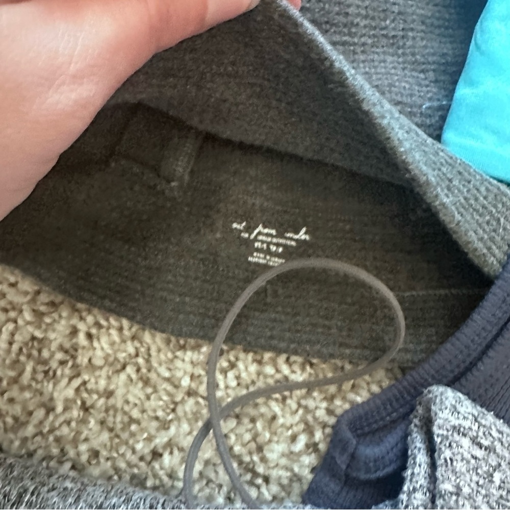 Namebrand Tanktop bundle lot - Picture 8 of 9
